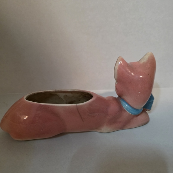 Charming Pink Cat Figurine with Blue Bow - Picture 5 of 7